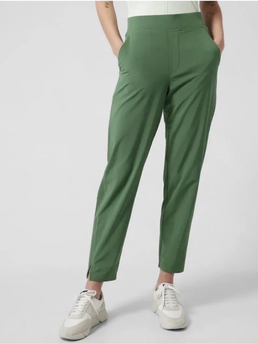 Athleta Brooklyn Mid Rise Pull-On Ankle Pant | Vineyard Green | Size‎ 6